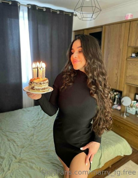Naakte gelekte OnlyFans-foto van Marryfgfree