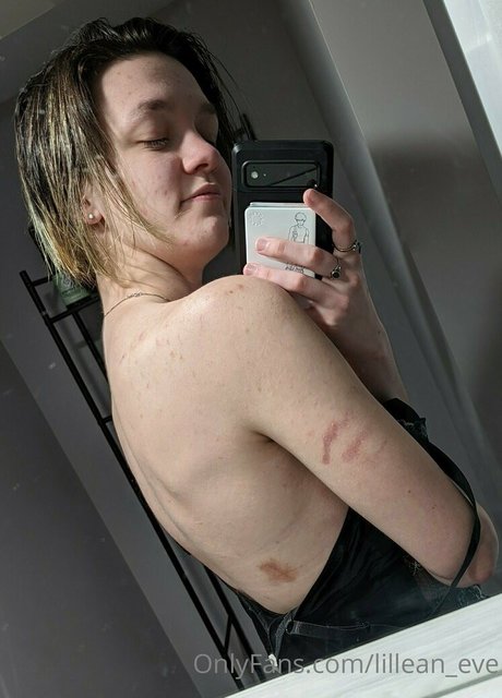Lillean_eve