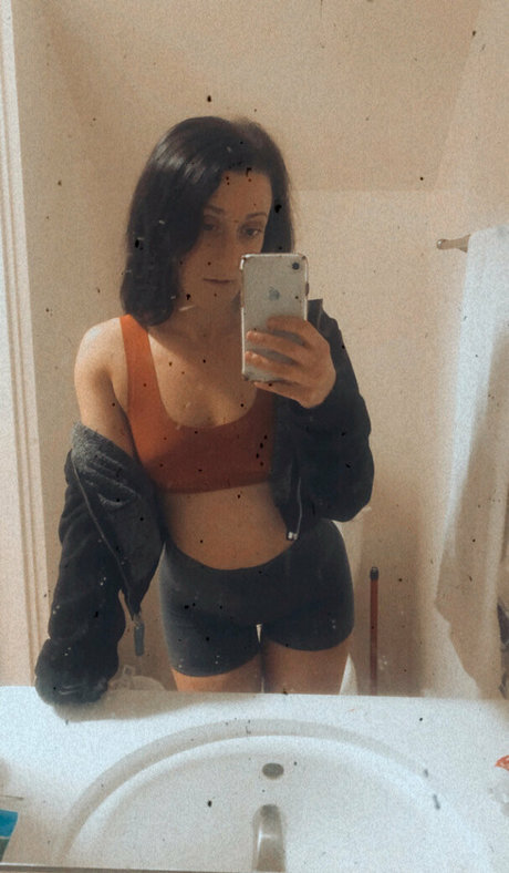 Naakte gelekte OnlyFans-foto van Laceeinla