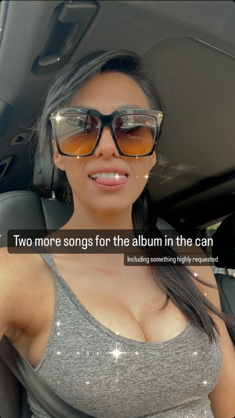 Naakte gelekte OnlyFans-foto van Cristina Valenzuela