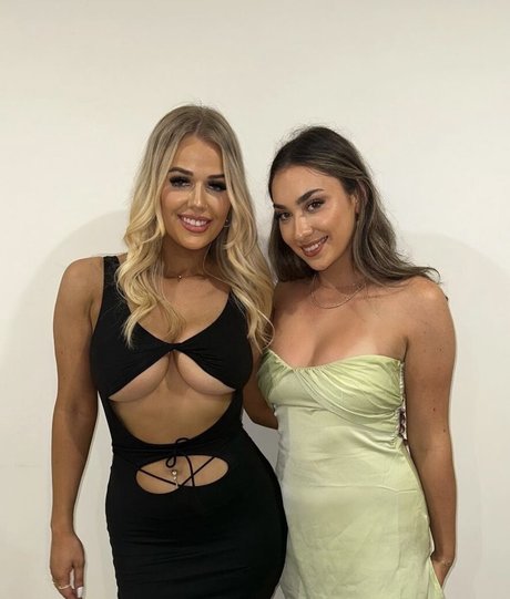 Naakte gelekte OnlyFans-foto van Lauren S