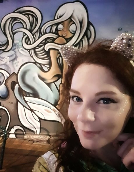 Naakte gelekte OnlyFans-foto van Xfaeryprincessx