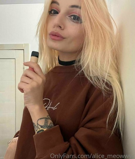 Naakte gelekte OnlyFans-foto van Alicehotxxx