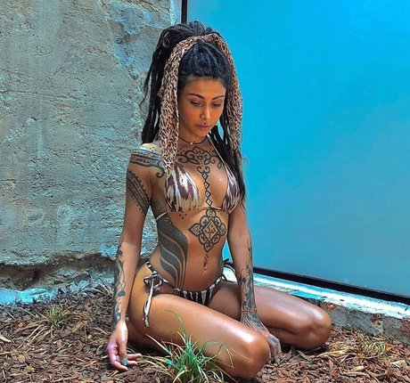 Naakte gelekte OnlyFans-foto van Thefreeelf