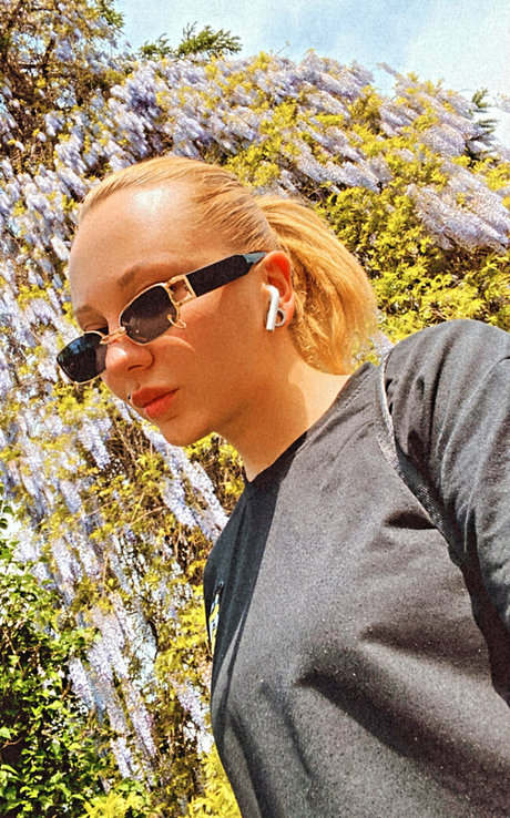 Naakte gelekte OnlyFans-foto van Kirasecret