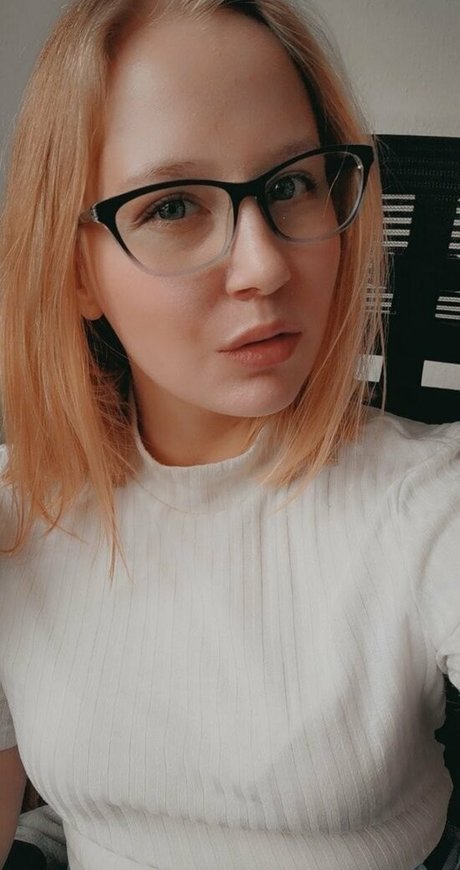 Naakte gelekte OnlyFans-foto van Mariehardon
