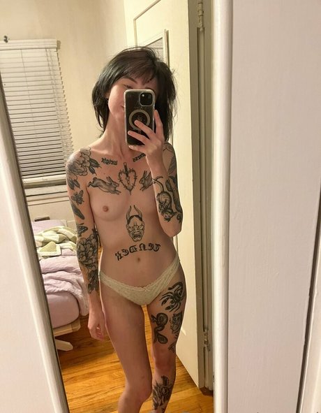Naakte gelekte OnlyFans-foto van Ratxgurl