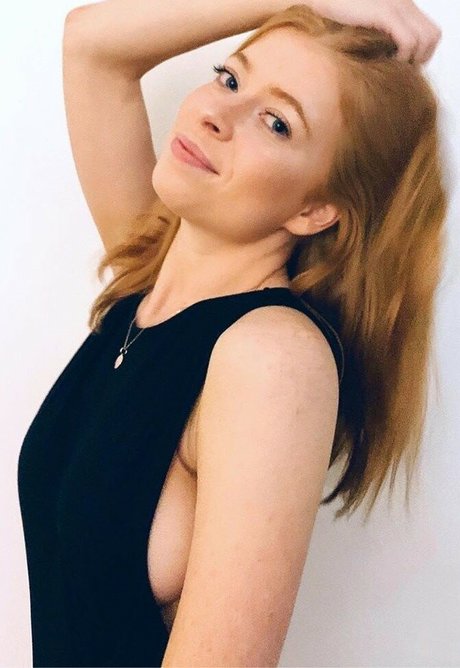 Naakte gelekte OnlyFans-foto van Allylucyfrancis