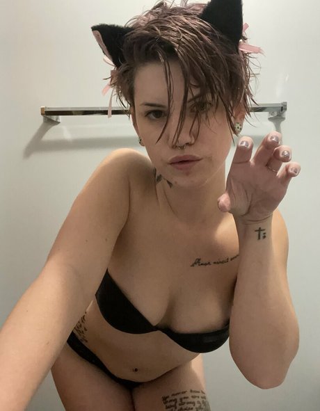 Naakte gelekte OnlyFans-foto van Nicolelow94