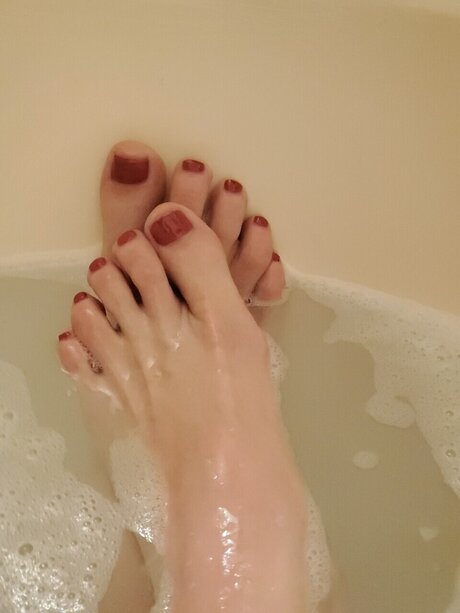 M1lf Feet
