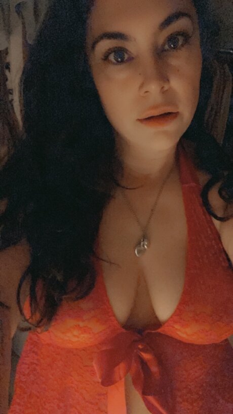 Naakte gelekte OnlyFans-foto van Amelia