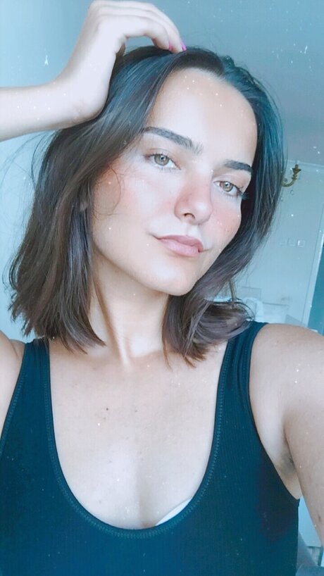 Naakte gelekte OnlyFans-foto van Rem