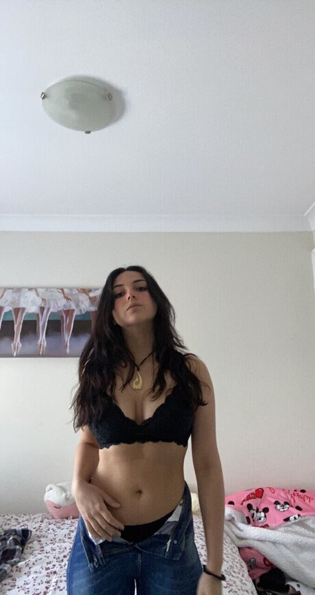 Naakte gelekte OnlyFans-foto van Dani