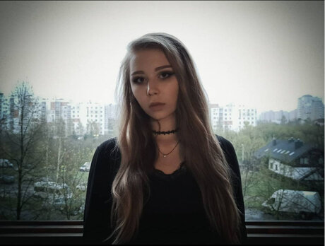 Naakte gelekte OnlyFans-foto van Yuliya