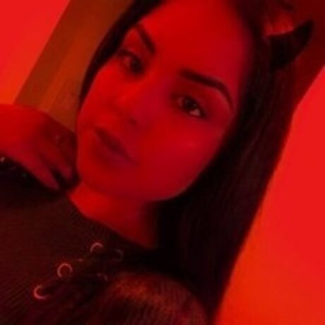 Naakte gelekte OnlyFans-foto van Lowkz