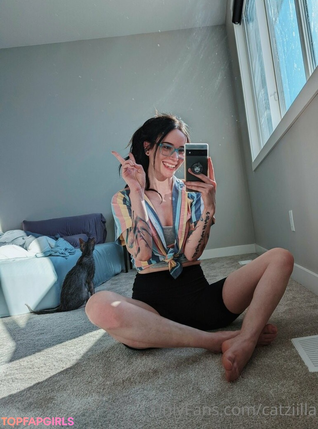 Naakte gelekte OnlyFans-foto van Catziilla #1024
