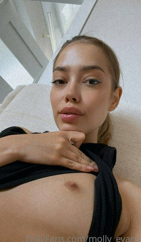 Molly Evans