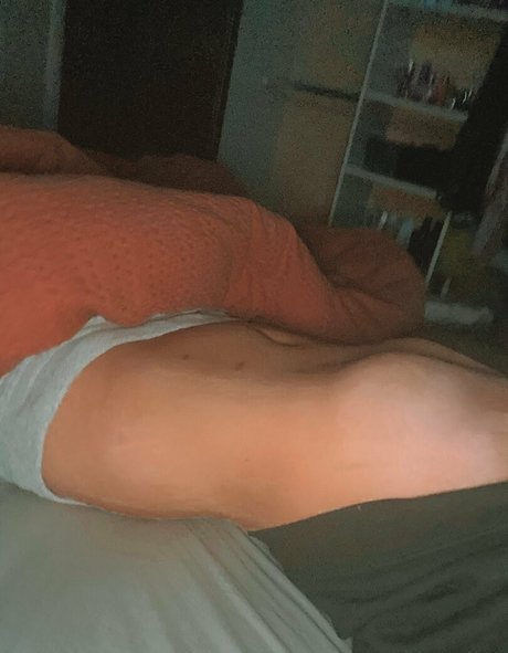 Naakte gelekte OnlyFans-foto van Jesswheeler