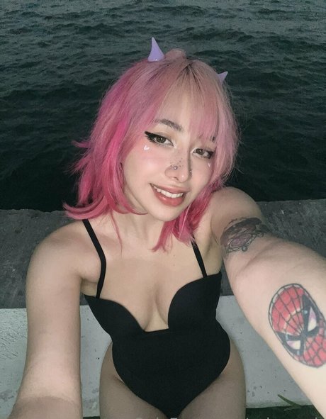 Naakte gelekte OnlyFans-foto van Ashounch