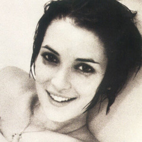 Naakte gelekte OnlyFans-foto van Winona Ryder