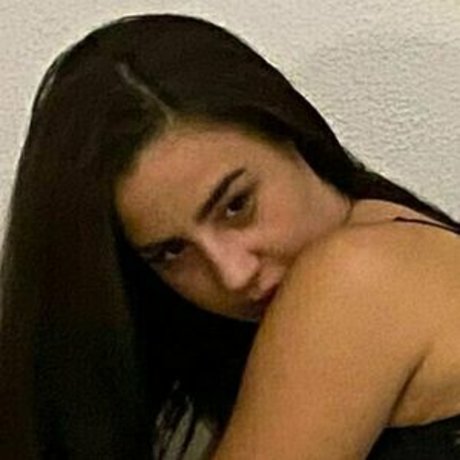 Naakte gelekte OnlyFans-foto van Vanessa099
