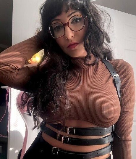 Naakte gelekte OnlyFans-foto van Veganprincess