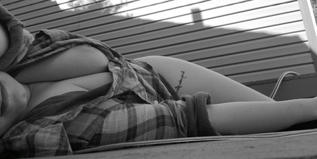 Naakte gelekte OnlyFans-foto van Violetbb