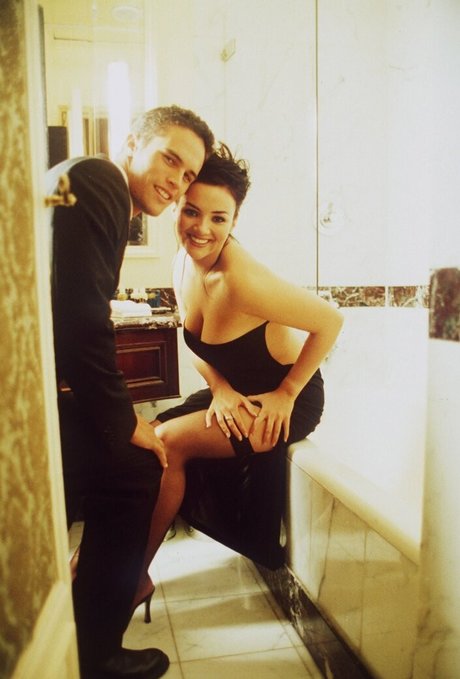 Naakte gelekte OnlyFans-foto van Martine Mccutcheon