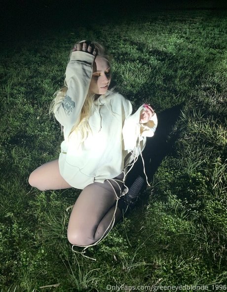 Greeneyedblonde_1996