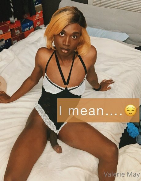 Naakte gelekte OnlyFans-foto van Itsvaleriemay