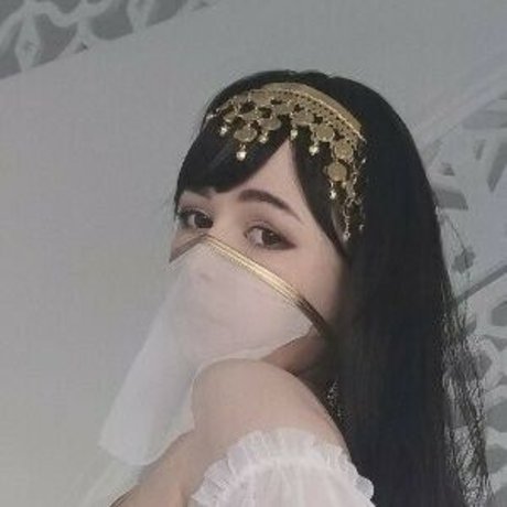 Naakte gelekte OnlyFans-foto van Yoshinobicosplay