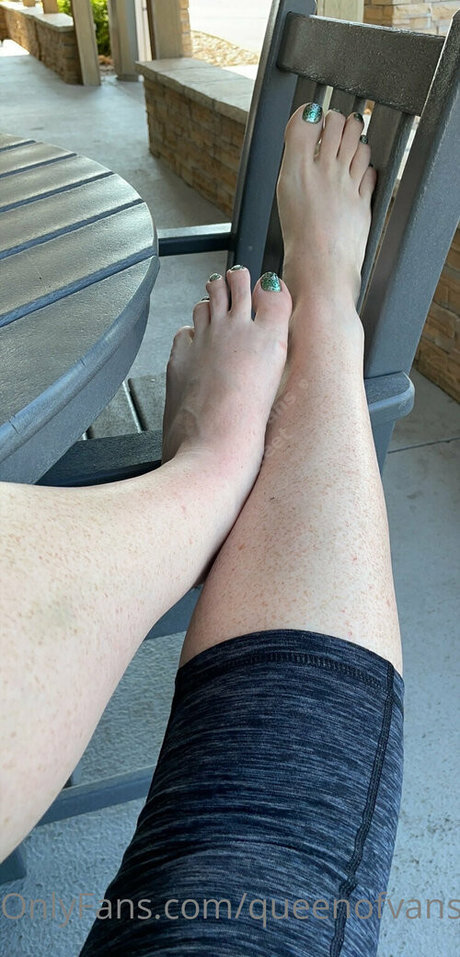 Naakte gelekte OnlyFans-foto van Queenofvans
