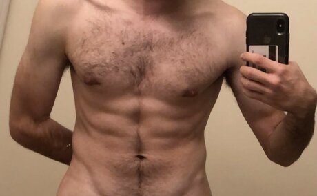 Naakte gelekte OnlyFans-foto van Thelionxxx