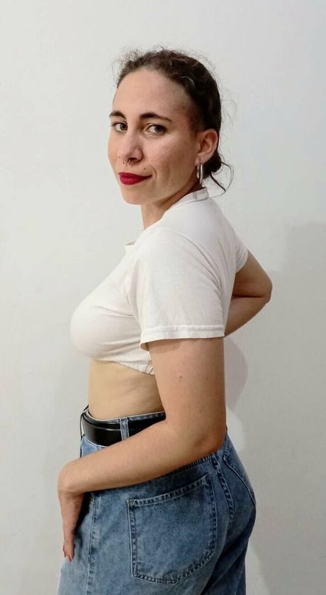 Naakte gelekte OnlyFans-foto van Cutekristensex