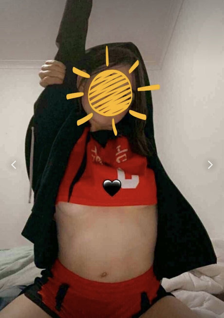 Naakte gelekte OnlyFans-foto van Rileyheartz