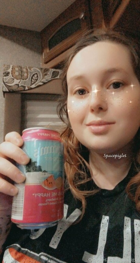 Naakte gelekte OnlyFans-foto van Nerdynami