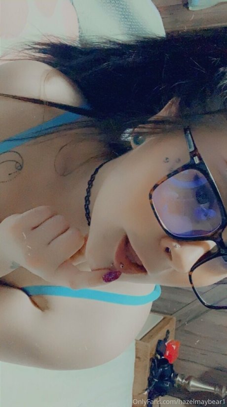 Naakte gelekte OnlyFans-foto van Gh0styghoulfree