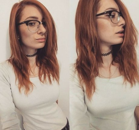 Naakte gelekte OnlyFans-foto van Poli Kap