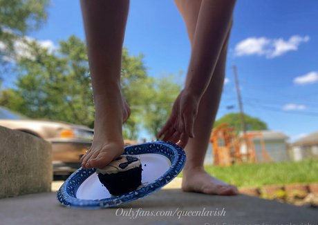Naakte gelekte OnlyFans-foto van Queenlavishx