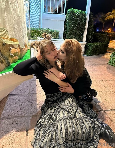 Naakte gelekte OnlyFans-foto van Brycesgfkatya