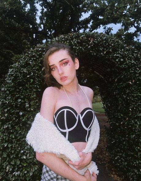Naakte gelekte OnlyFans-foto van Venus Moorez