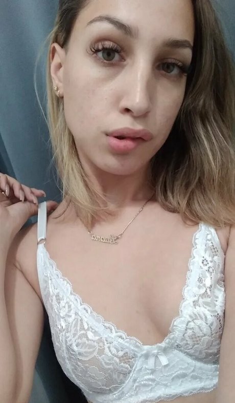 Naakte gelekte OnlyFans-foto van Lulibb