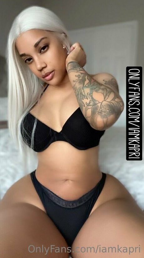 Naakte gelekte OnlyFans-foto van Iamkapri