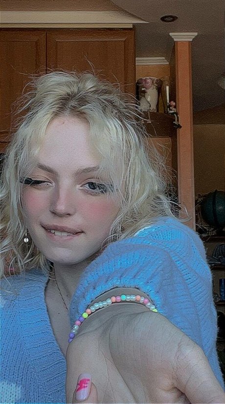 Naakte gelekte OnlyFans-foto van Romanowwa