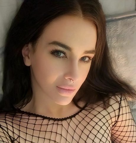 Naakte gelekte OnlyFans-foto van Aliysha
