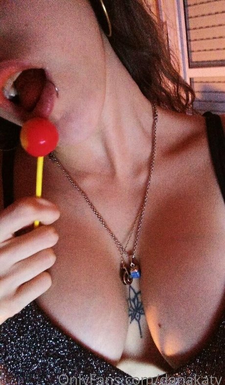 Naakte gelekte OnlyFans-foto van Danakaty