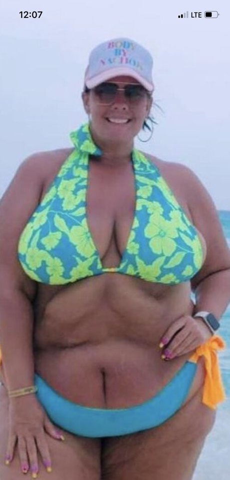 Naakte gelekte OnlyFans-foto van Ms Jaci J