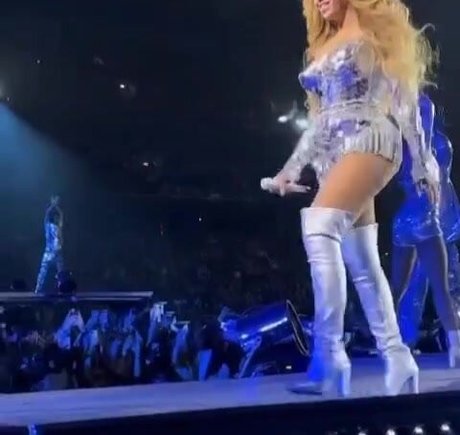 Naakte gelekte OnlyFans-foto van Beyonce Knowles
