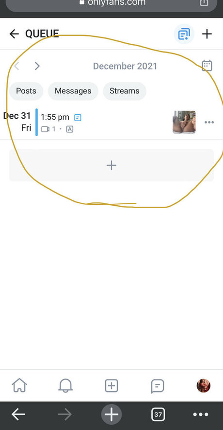 Naakte gelekte OnlyFans-foto van Sereivthv