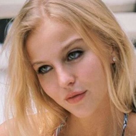Naakte gelekte OnlyFans-foto van Morgan Cryer